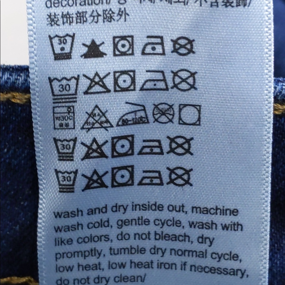 Calvin Klein Jeans Mid Rise Skinny Ankle Jeans - Picture 13 of 15